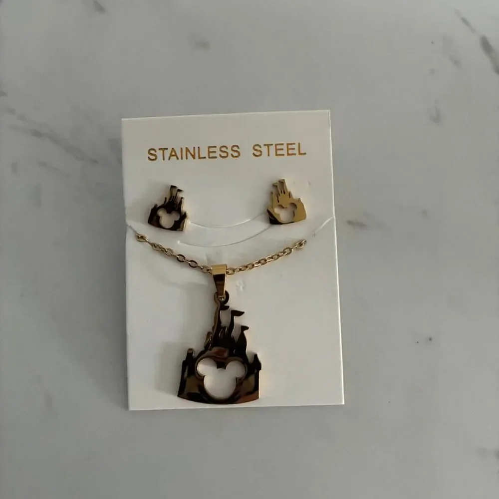 Unbranded Women's Silver and Gold Jewellery
